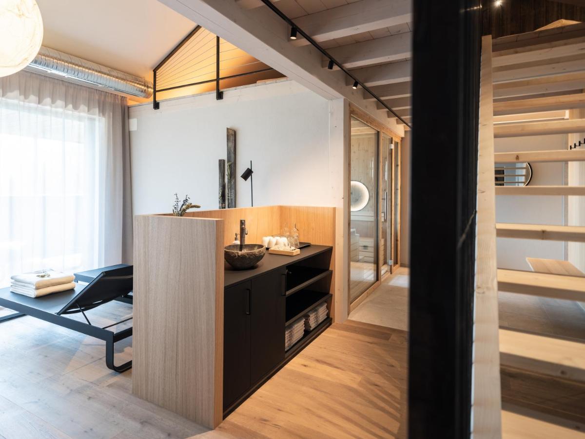Arieshof Apartment Floronzo ภายนอก รูปภาพ